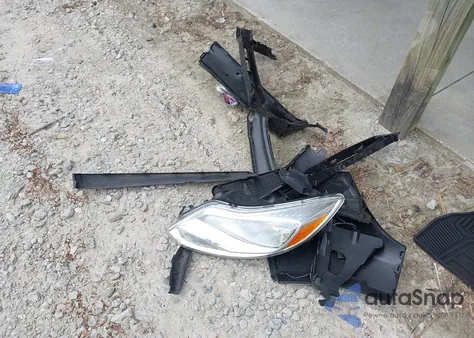 2014 Ford Focus Se z USA, uszkodzony, nr VIN 1FADP3F29EL161174